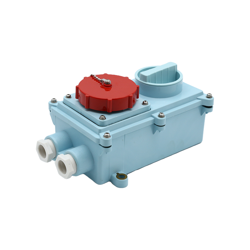 Vodotesná zásuvka námornej nádoby so spínačom -792774