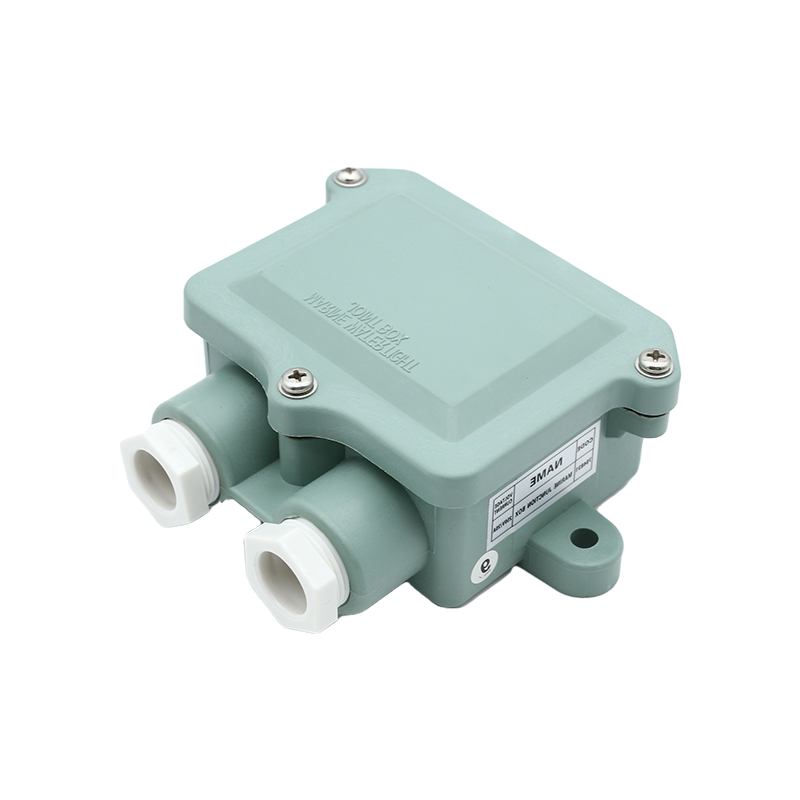 Vodotesná štandardná námorná zásuvka -J-1M